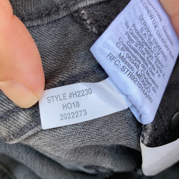 Madewell 9” High Rise Skinny Busted Knee Raw Hem - Picture 9 of 9